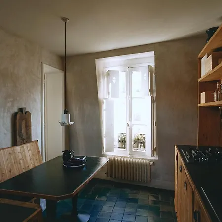 Famous Parisian Designer's Pied-a-terre In Le Marais Apartment *