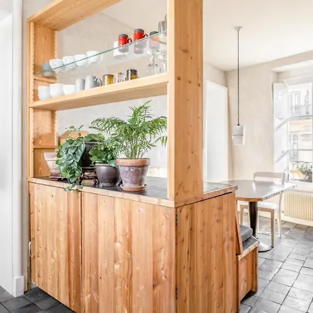 Apartment Famous Parisian Designer's Pied-a-terre In Le Marais Paris